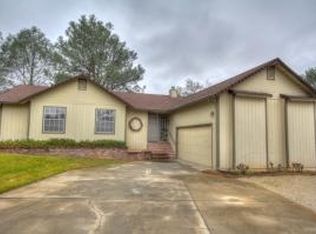 3832 Bluffside Ct, Redding, CA 96002