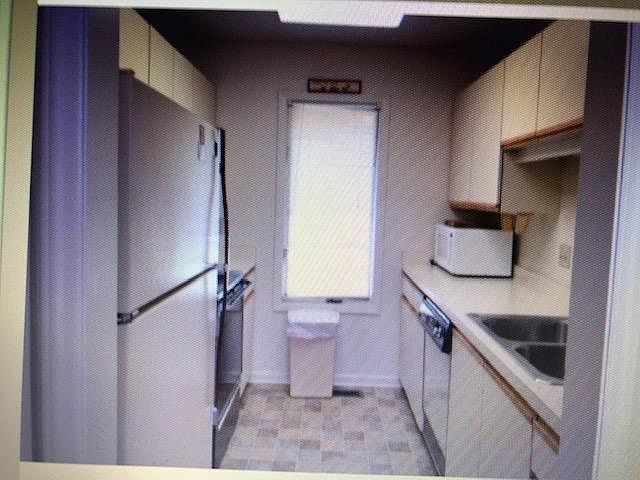 2nd image of 105 Scott Rd