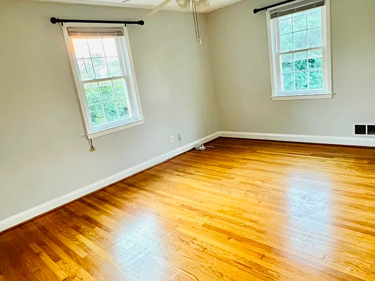 209 Brandon Rd — Photo 8