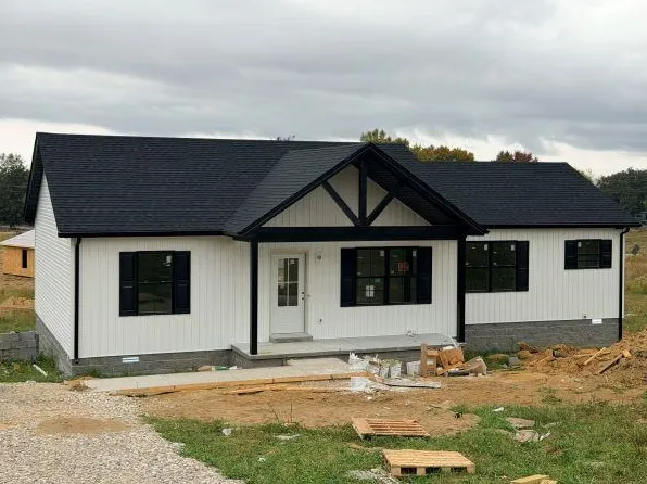 1085 Anna Sandhill Rd, Bowling Green, KY 42101