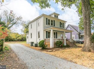 106 Madison Ave, Fredericksburg, VA 22405