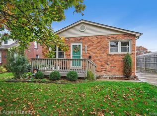 3596 Prairie Ave, Berkley, MI