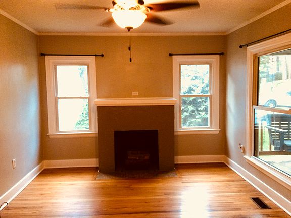 Living room w/ natural light