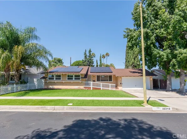 22319 Burton St, Canoga Park, CA 91304