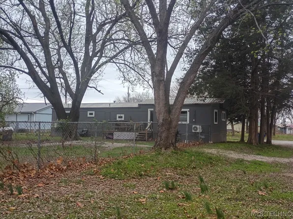 25640 S 607th Rd, Grove, OK 74344