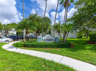 7827 Sanibel Dr, Tamarac, FL 33321