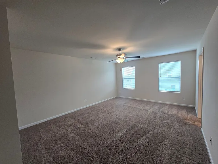 76 Saddle Oaks Ln — Photo 10