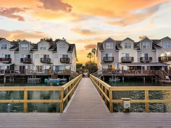 4763 Arco Ln, North Charleston, SC 29418