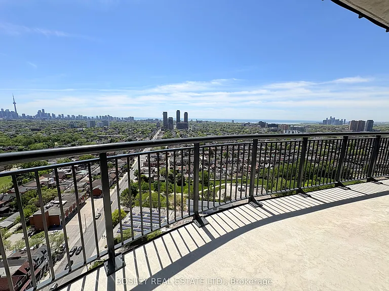 1185 Dupont St #2207 — Photo 23