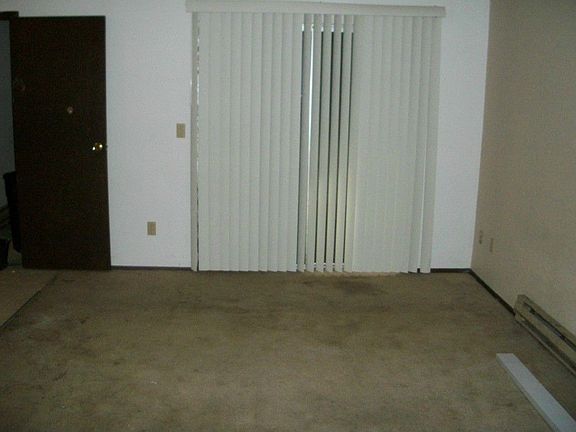 5th image of 4722 69th Street Ct NW