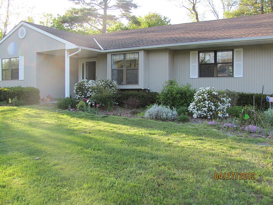 1st image of 1 Arrowood Dr