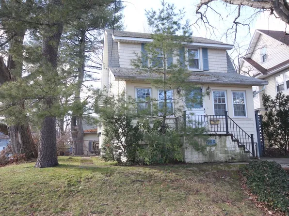 468 Kissel Ave, Staten Island, NY 10301