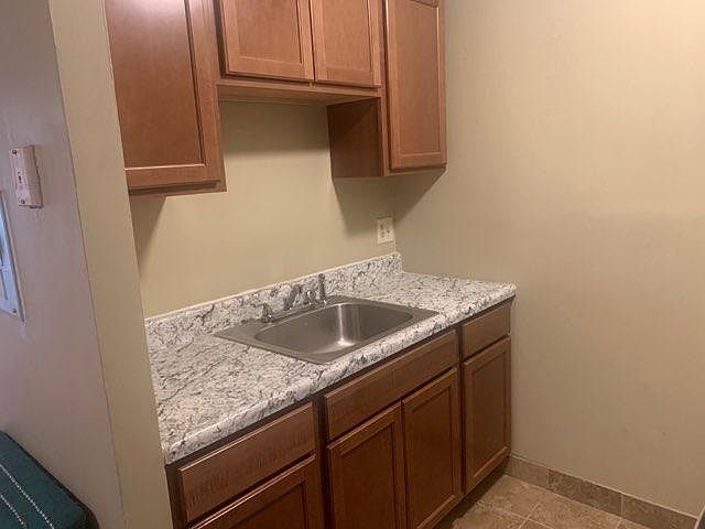 1st image of 212 E Clifton Ave APT 10