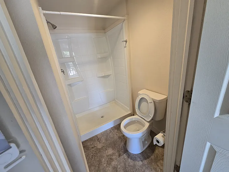 403 23rd St #1 — Photo 7