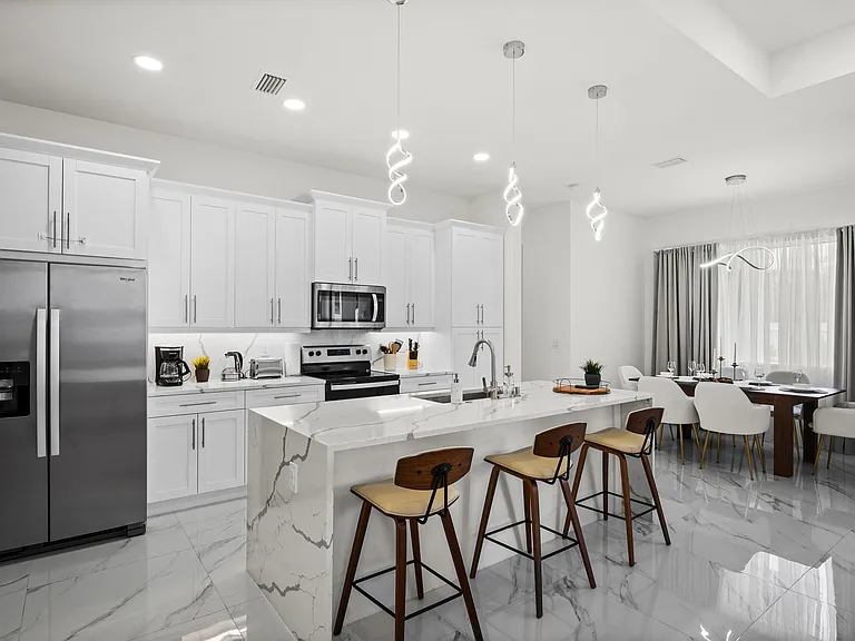 1007 SW Embers Ter — Photo 33