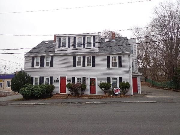 1st image of 9 Kent St APT D