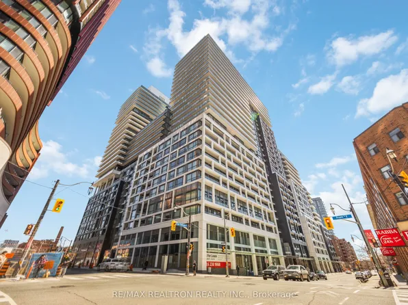 135 Lower Sherbourne St #1446, Toronto, ON M5A 1Y4