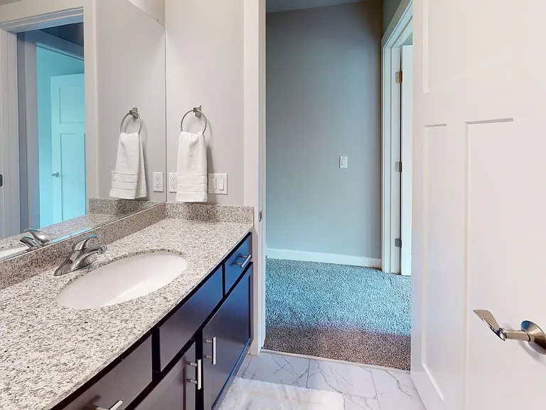 2301 Lincoln Ave — Photo 20