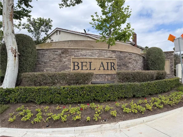 201 S Brookside Ct, Anaheim, CA 92808