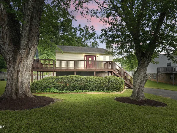 1788 Todd Dr, Johnson City, TN 37604