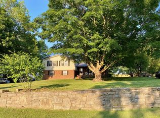 9 Old Fuller Hollow Rd, Brush Creek, TN 38547