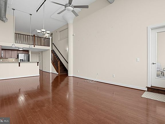 3rd image of 21 S Valley Forge Rd Unit 218