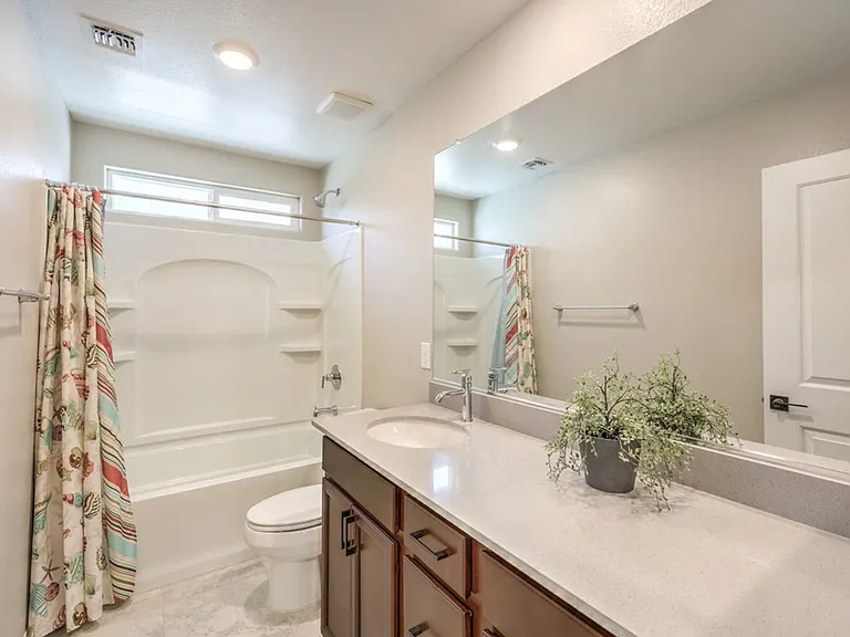 2648 Montesilvano Pl — Photo 35