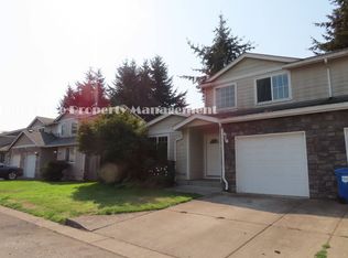 468 Helen St, Eugene, OR 97404