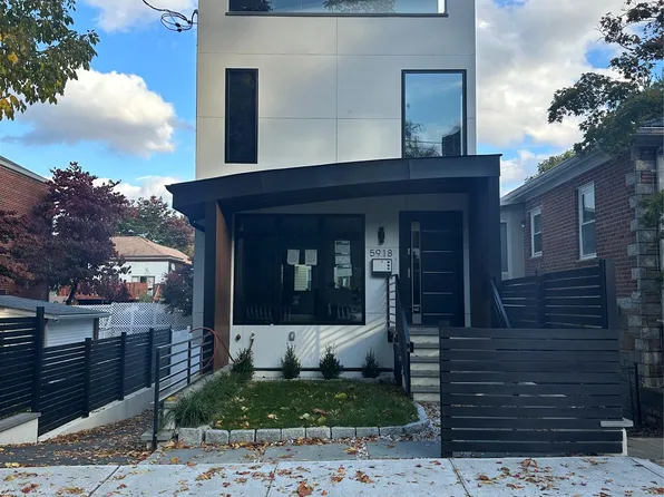 5918 Delafield Avenue, Bronx, NY 10471