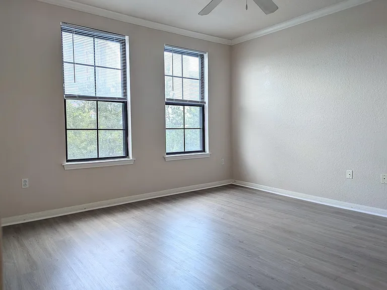 911 N Orange Ave #445 — Photo 2