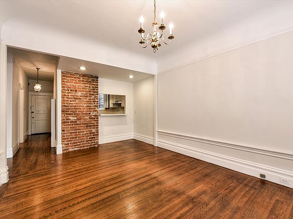 4th image of 3000 Pine St APT 2