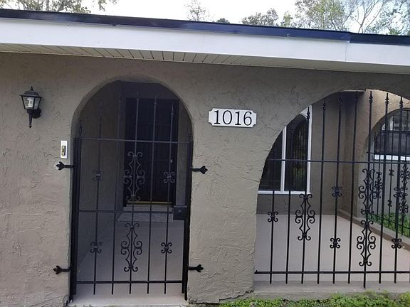 2nd image of 1016 Le Brun Dr