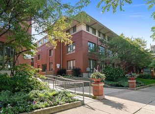677 Lake St #340, Oak Park, IL 60301