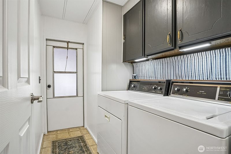 21st image of 2200 196th Street SE #49