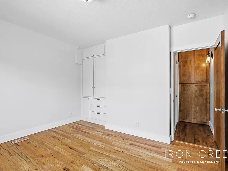 409 W Ada St — Photo 28