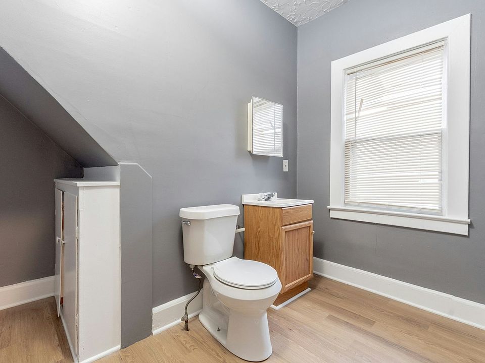 5814 Prosser Ave C, Cleveland, OH 44103 Zillow