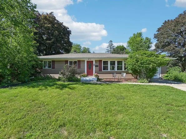 23 Walworth Ct, Madison, WI 53705