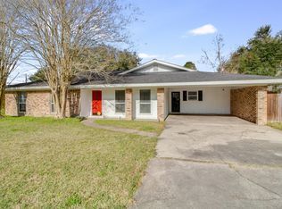 106 S William Dr, Lafayette, LA 70506