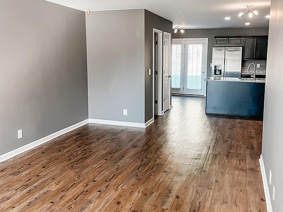 5th image of 381 Sam Houston Cir