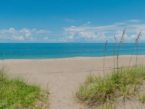 205 Shelley Ln, Fort Pierce, FL 34949