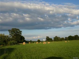 2210 Bell Crossing Rd, Mountain Grove, MO 65711