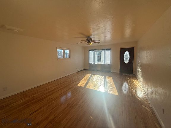 3rd image of 1630 Phillips Ave