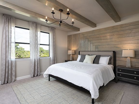 Oakwood Estates - Hamilton Interior Image 6