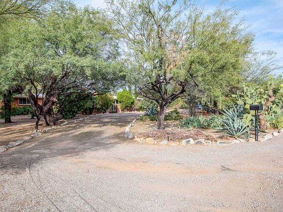 2nd image of 7131 N Pampa Pl