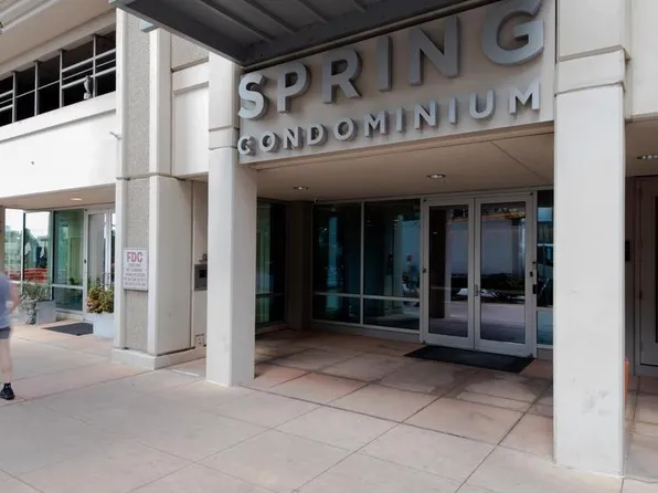 300 Bowie St APT 3806, Austin, TX 78703