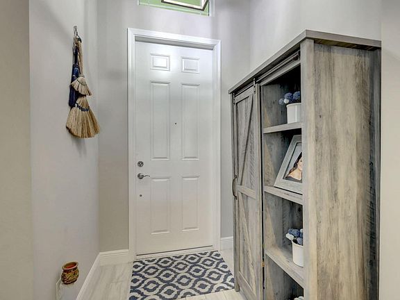 4th image of 10911 SW Winding Lakes Cir