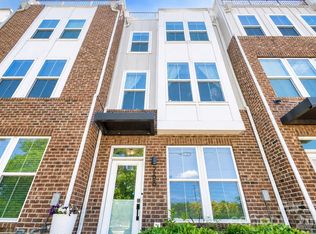 Parkwood Square, Charlotte, NC 28206