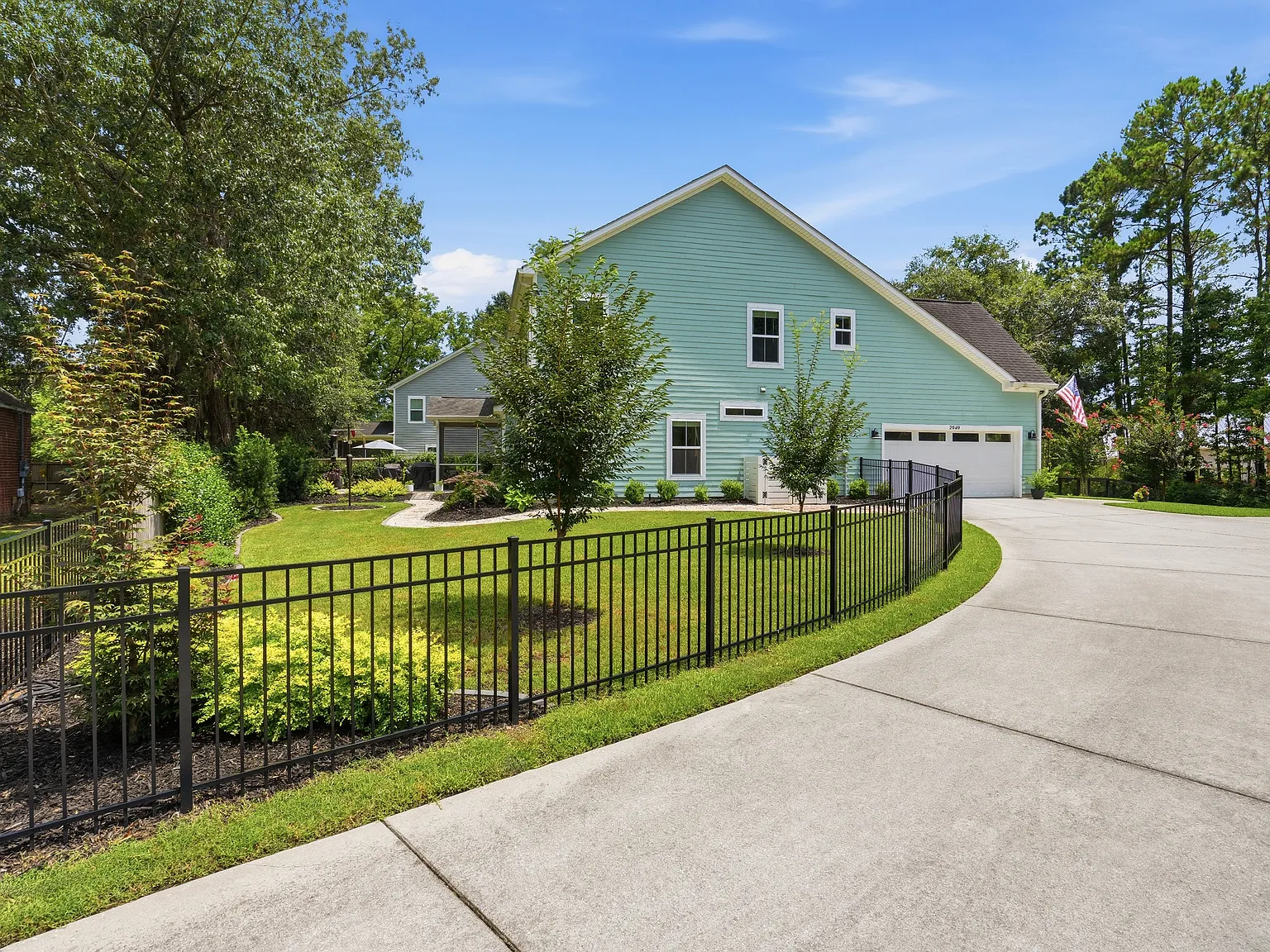 2949 Joseph Glover Rd — Photo 3