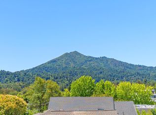 15 Stetson Ave, Kentfield, CA 94904