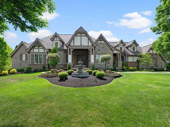 8678 Hampton Bay Pl, Mason, OH 45040